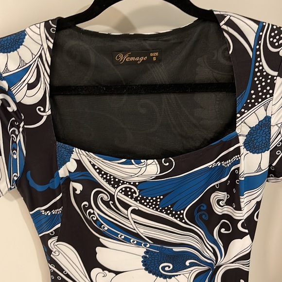 A classy yet sophisticated knee long dress - Picture 5 of 6